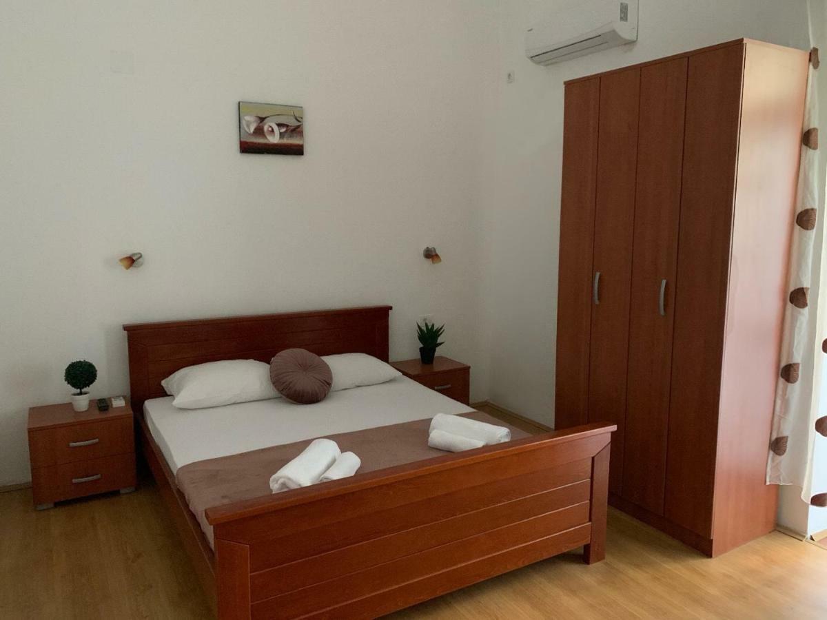 Guesthouse Orlovic بودفا المظهر الخارجي الصورة