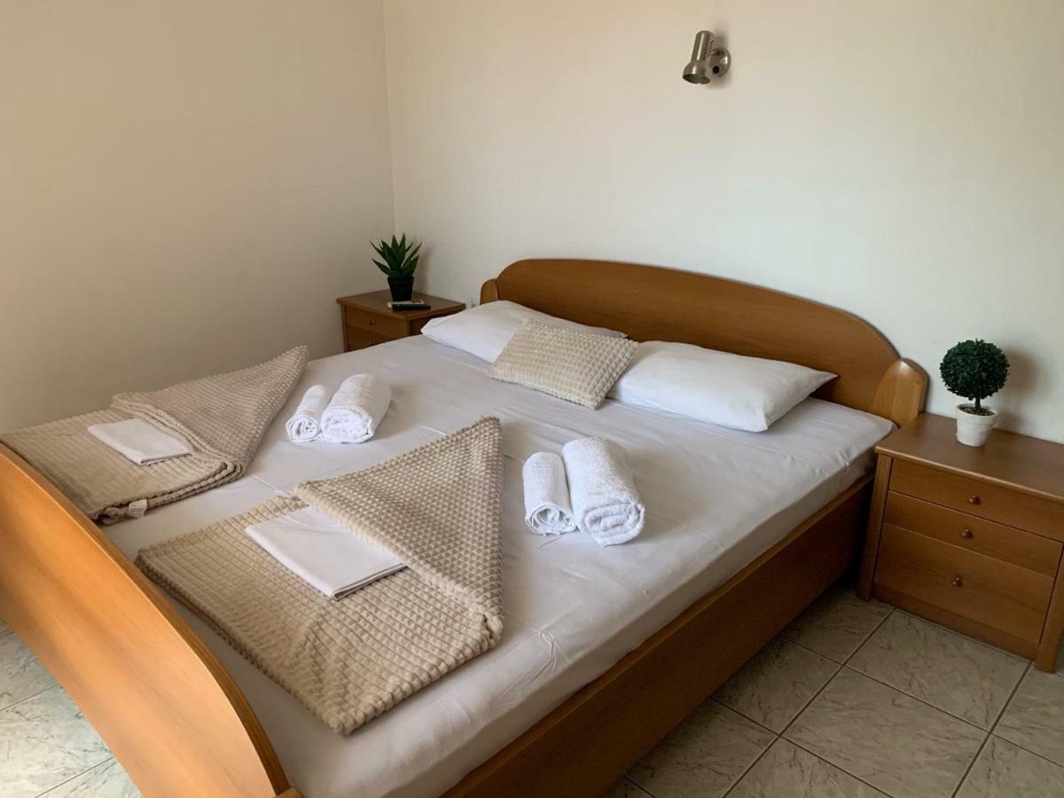 Guesthouse Orlovic بودفا المظهر الخارجي الصورة
