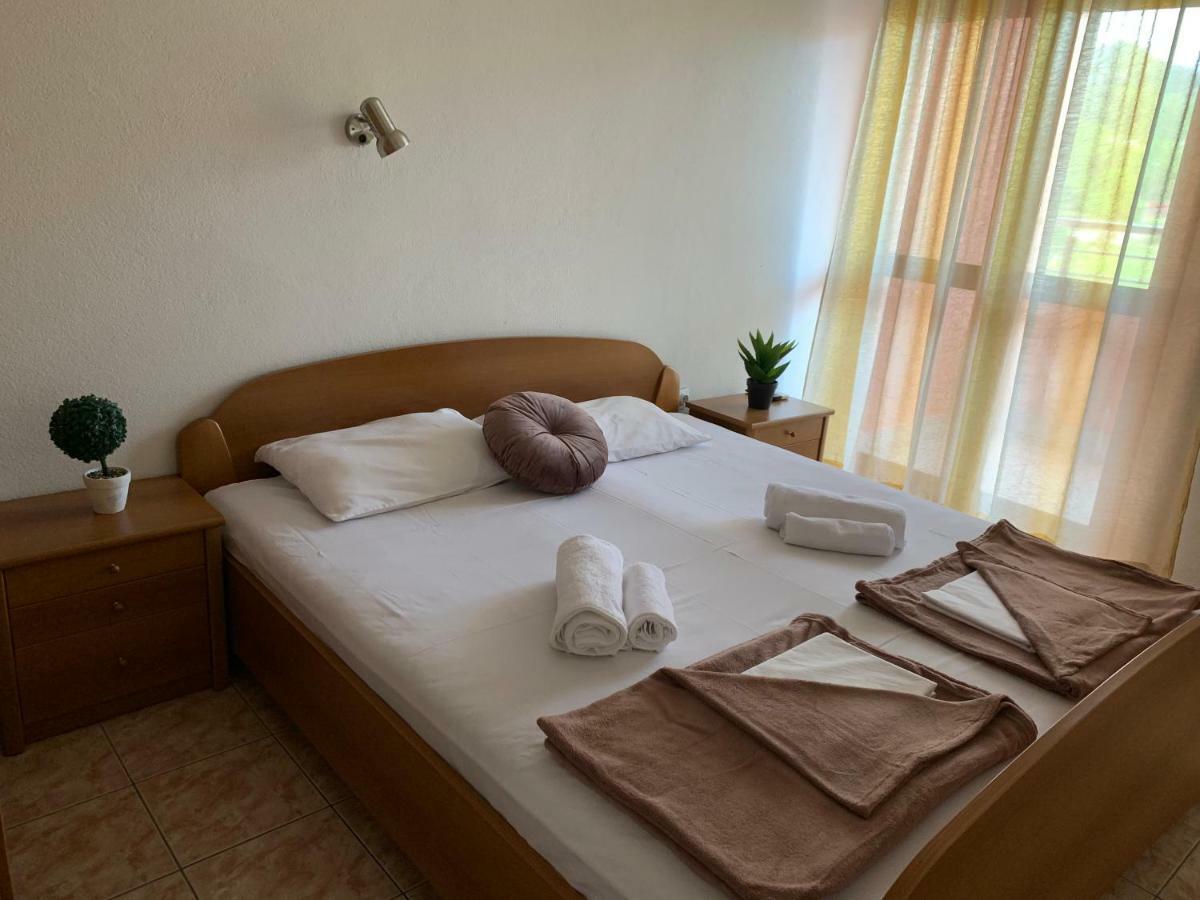 Guesthouse Orlovic بودفا المظهر الخارجي الصورة