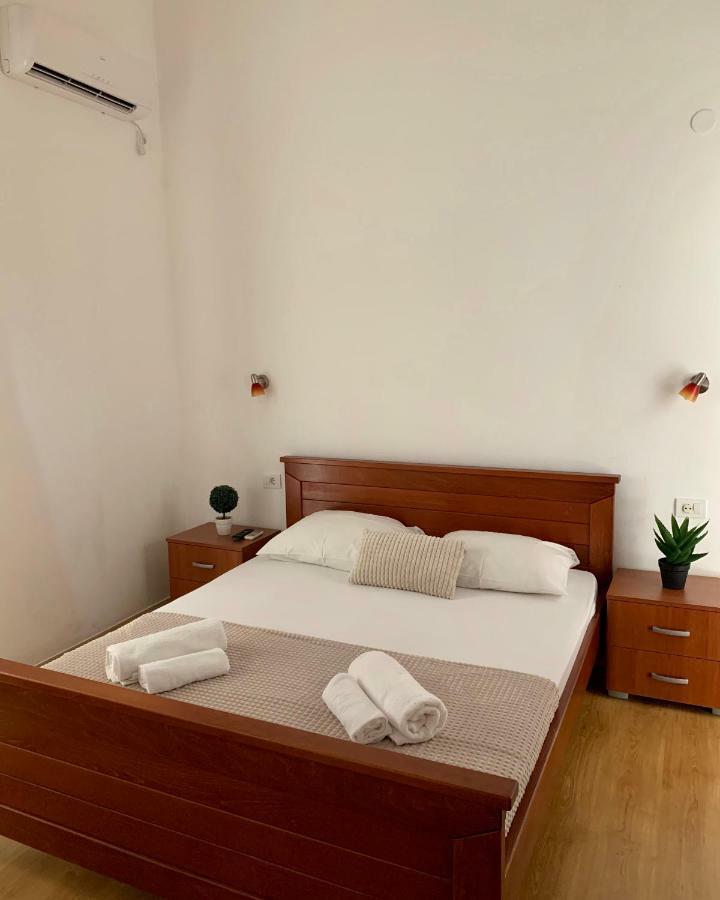 Guesthouse Orlovic بودفا المظهر الخارجي الصورة
