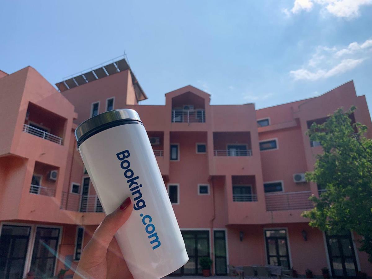 Guesthouse Orlovic بودفا المظهر الخارجي الصورة